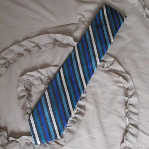 100% silk tie